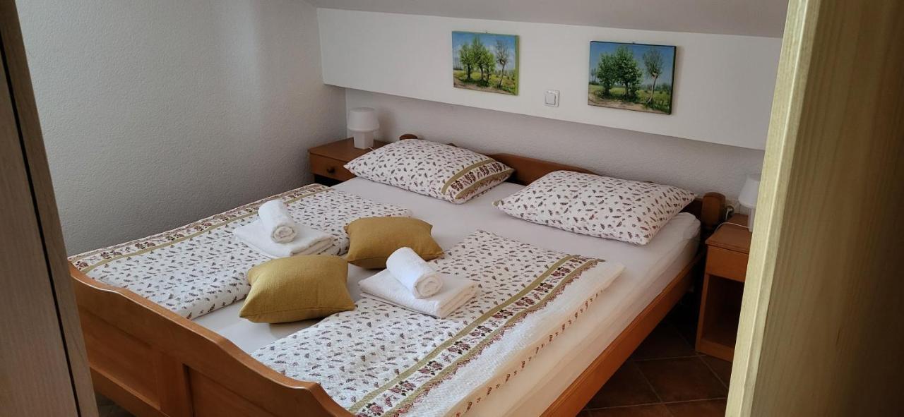 Vila Lisina Seliste Dreznicko Bagian luar foto